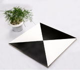 Sala d'esposizione bianca e nera 300*300mm Matt Porcelain Tile Wear Resantant