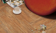 La porcellana marrone chiaro di effetto di legno di colore dimensione delle piastrelle per pavimento 20*120 cm sguardo del legname/piastrella