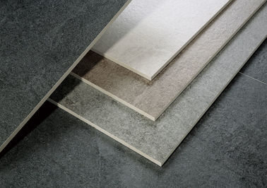 la dimensione di 300x300 millimetro non slitta la piastrella di ceramica lustrata per colore nero impermeabile del salone