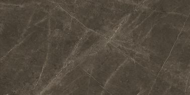 Bagno ceramico delle mattonelle dell'interno della porcellana della lastra delle mattonelle della porcellana lucidato sembrare del marmo di colore di ampio formato 750x1500 Brown grande
